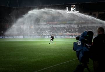 不赞同！哈曼谈诺伊尔回归：队内的非拜仁球员，肯定很多人不同意｜BEPLAY体育官方网站（配图示…